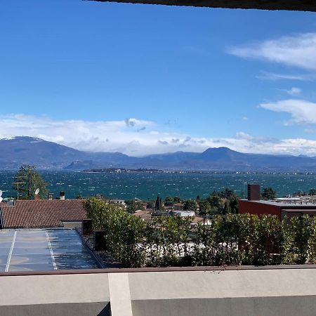 Panoramapartment Desenzano del Garda Kültér fotó